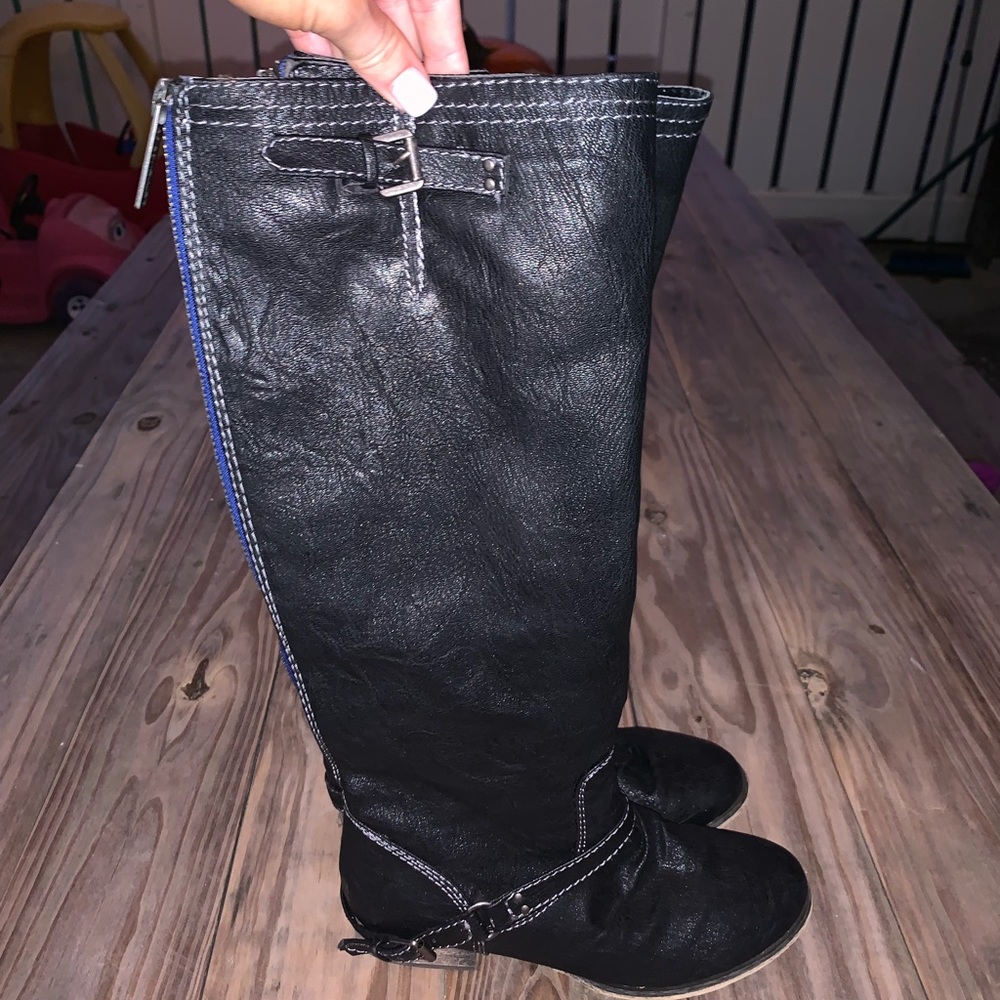 Women’s black zip up boots